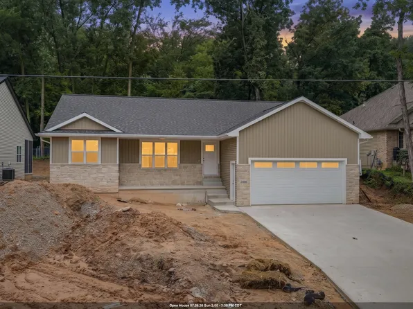 2480 Brenner Pl, Green Bay, WI 54301