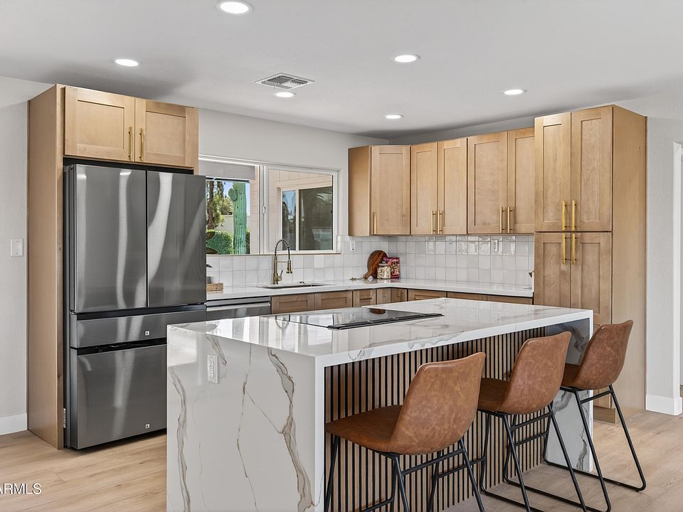 1st image of 3422 S TERRACE Road