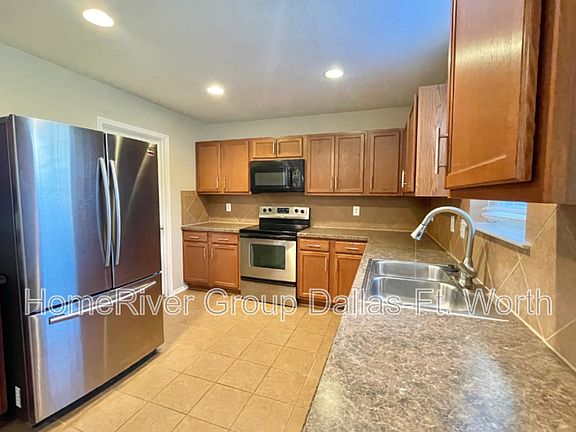 5th image of 13371 Velasco Dr