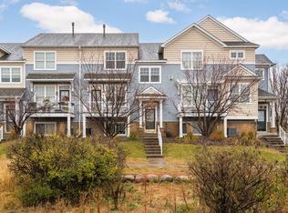 1682 Village Trl E UNIT 3, Saint Paul, MN 55109