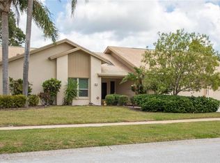 2712 Redford Ct E, Clearwater, FL 33761