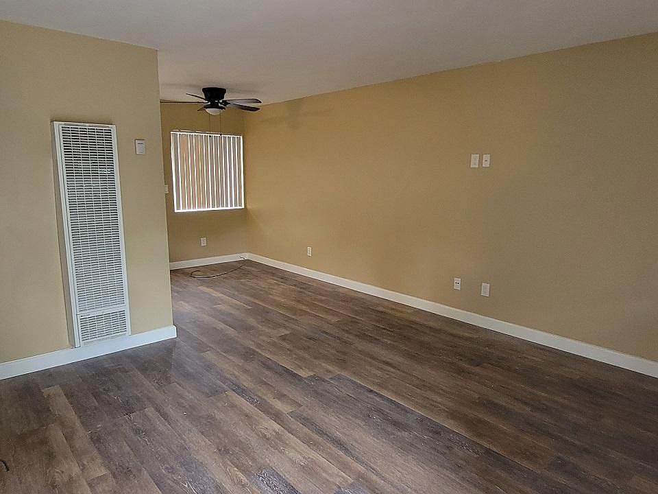 1st image of 220 S Anza St APT B