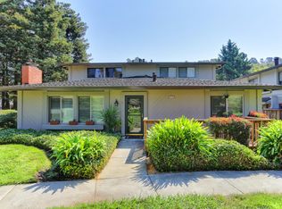 1113 Sutherland Ln APT 1, Capitola, CA 95010