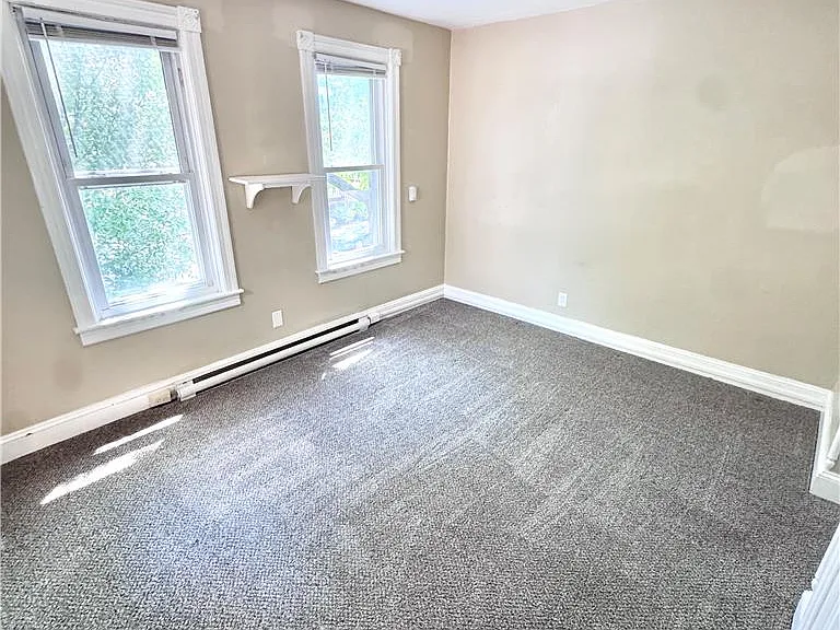 229 E Union Blvd #2 — Photo 4