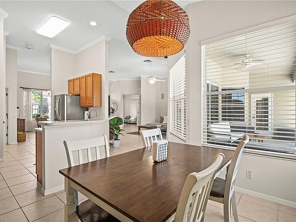 5th image of 8809 Maple Glen Cir