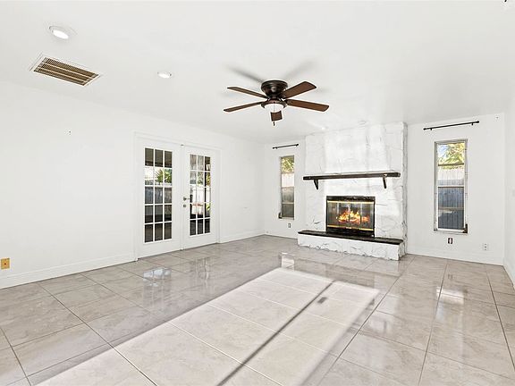 4th image of 3045R Fountainhead Dr