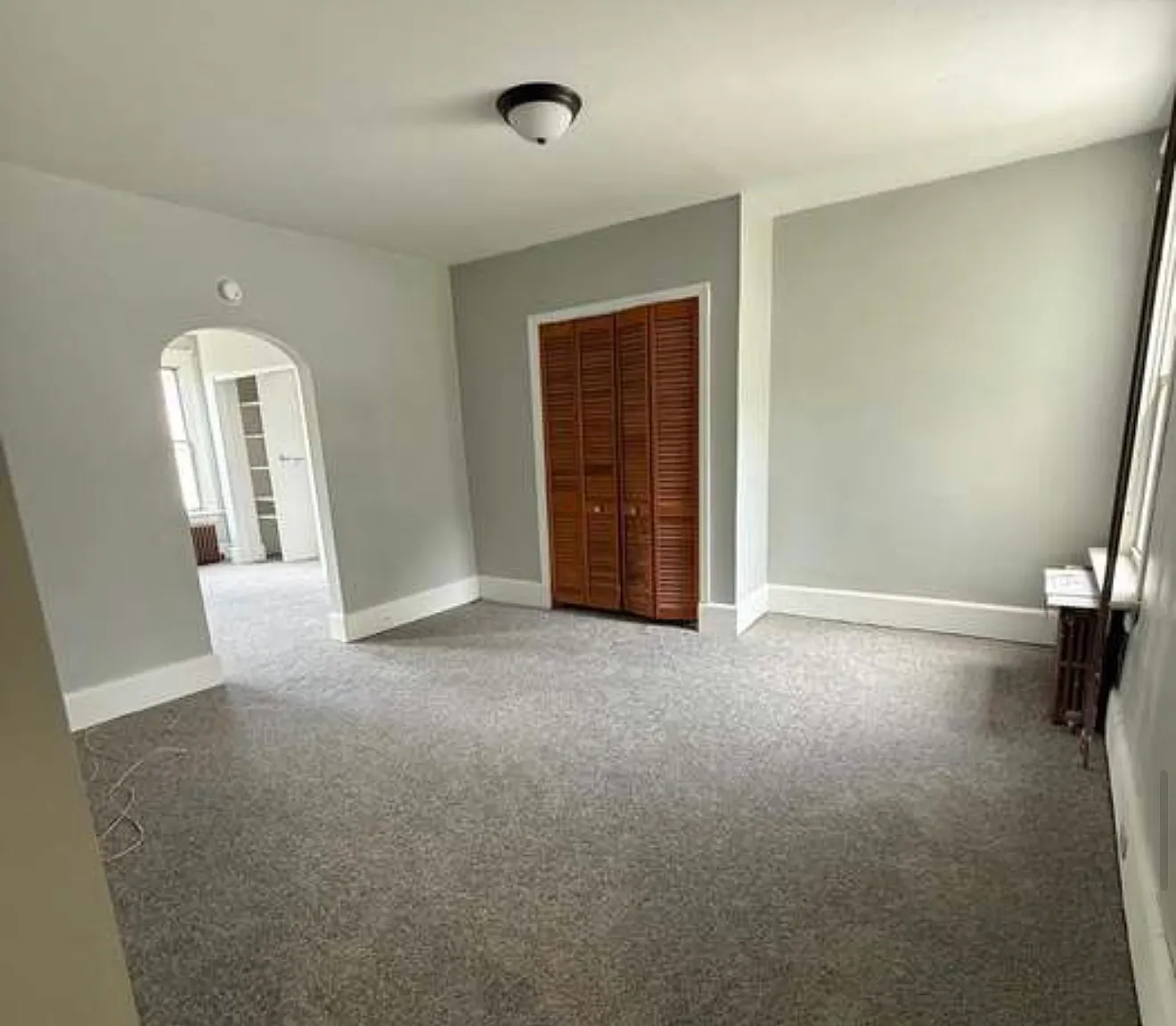 3 bed, 1300 sqft, $1,450 — Photo 3