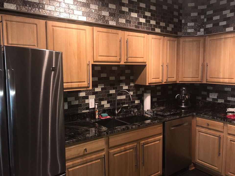 1st image of 9731 Fox Glen Dr #2F