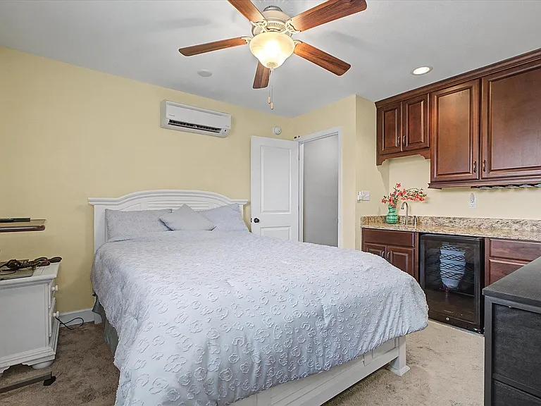 3078 Dickinson Dr — Photo 27