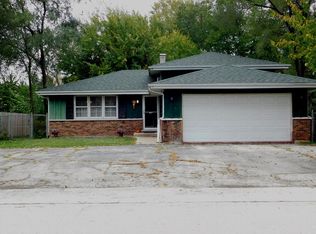 5N320 Lloyd Ave, Itasca, IL 60143