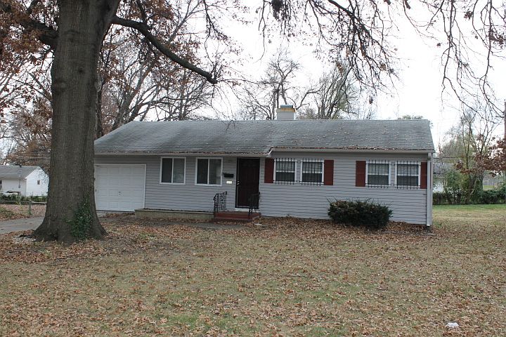 1st image of 6901 E 113th St