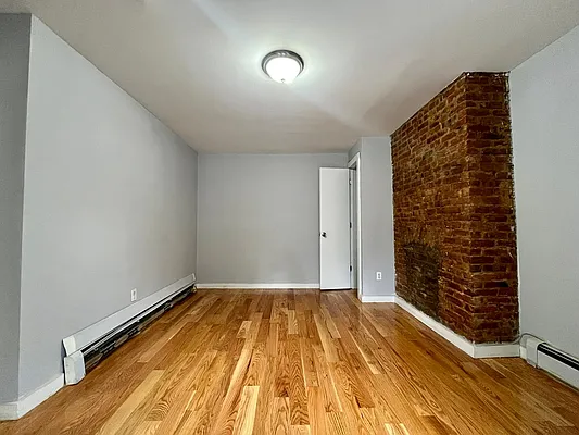 Rented by Yup Realty LLC | media 5