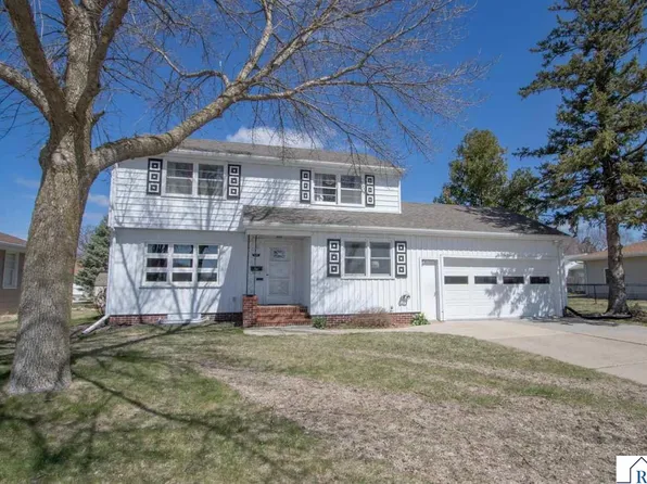 610 Victoria St, Fairmont, MN 56031