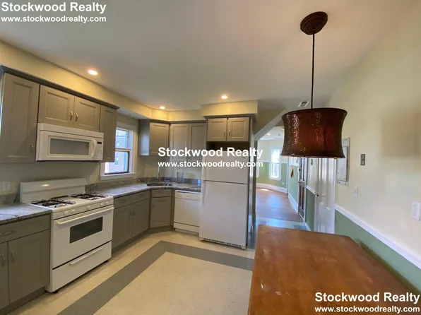 18 Haverford St #3, Jamaica Plain, MA 02130