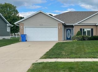 410 Pinehurst Ave, Vermillion, SD 57069