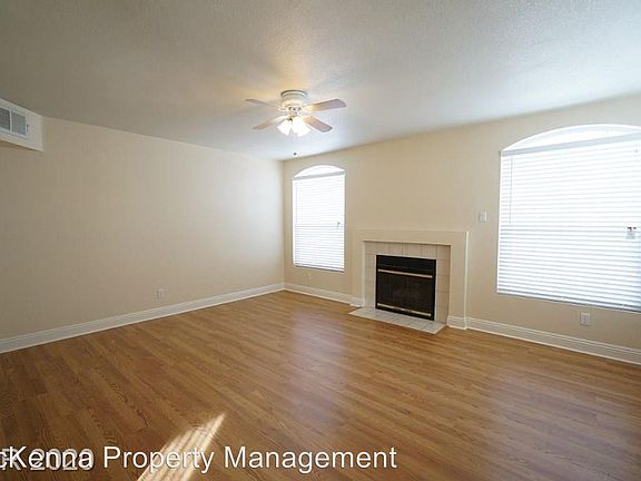 4th image of 7613 Allerton Ave