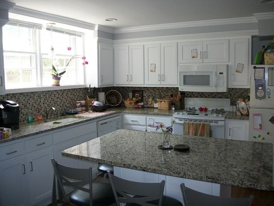 1st image of 607 Bounty Dr