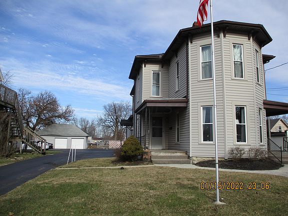 5th image of 708 E Center St