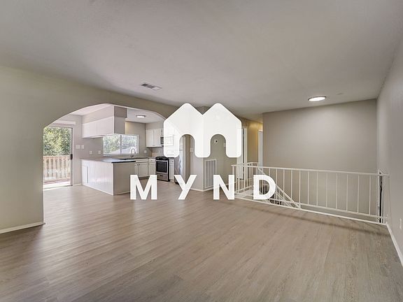 5th image of 3403 Meadowview Dr