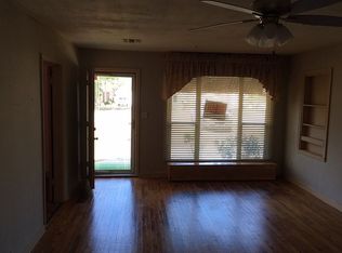 312 N Washington St, Hobart, OK 73651