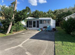 2009 Nettles Blvd, Jensen Beach, FL 34957