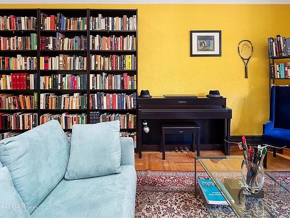 3rd image of 451 Clinton Ave APT 1A