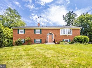 19621 Charline Manor Rd, Olney, MD 20832