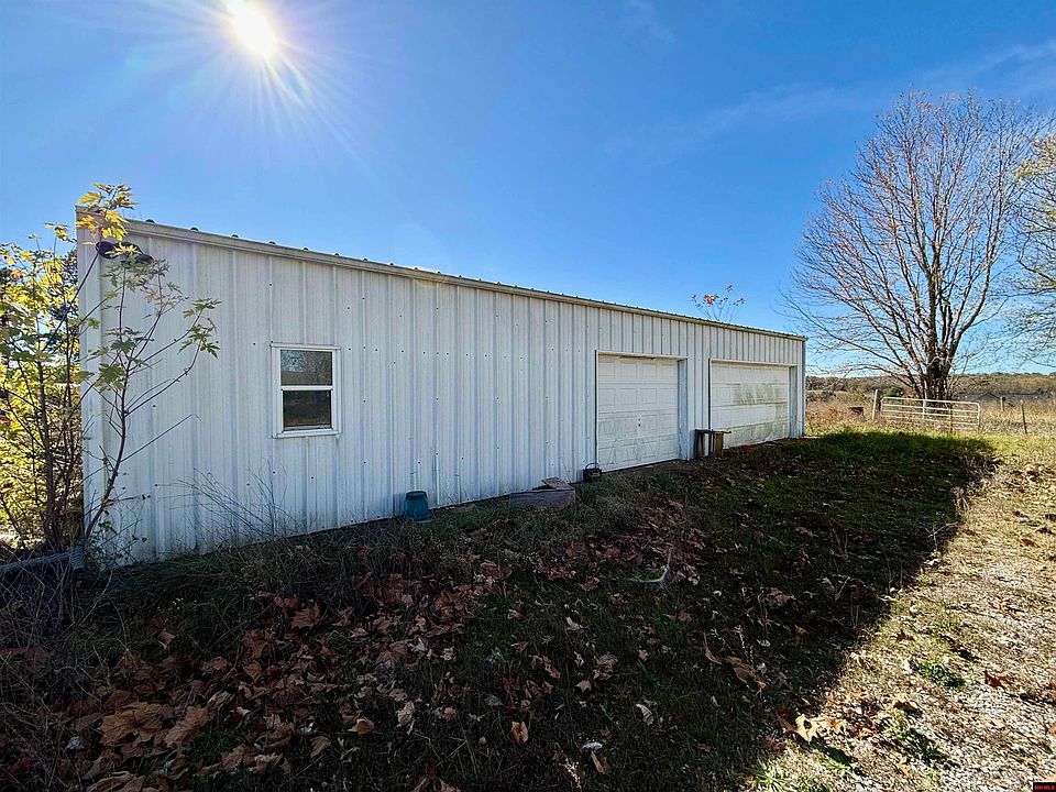 1st image of 109 Tall Grass Trl