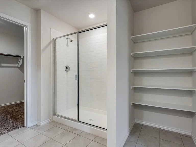 808 Saddle Horn Way — Photo 19