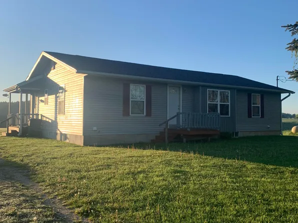 21490 140th Ave, Big Rapids, MI 49307