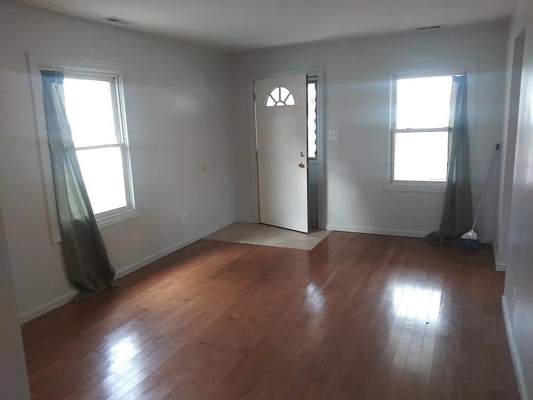 263 Highland St — Photo 3