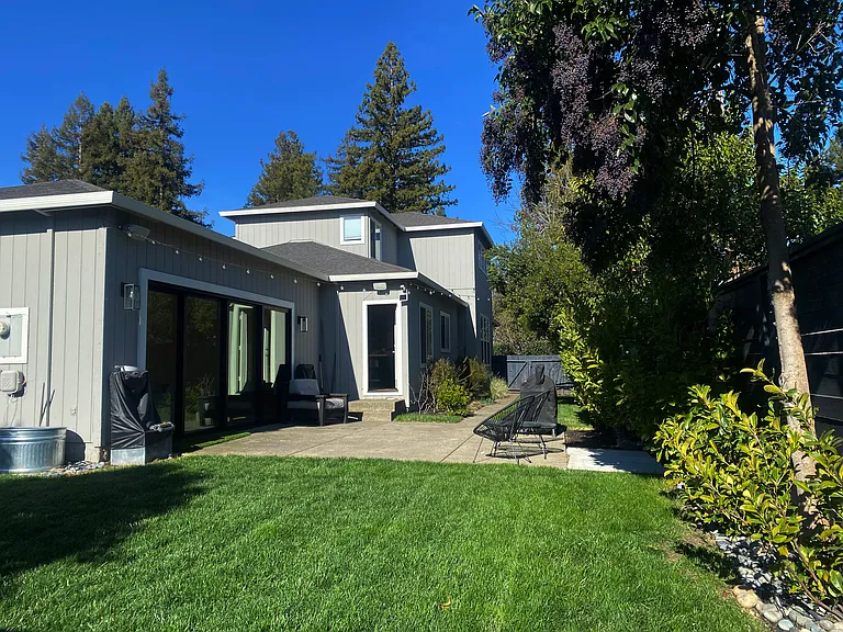 301 Caspian Ct — Photo 26