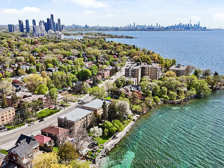 2697 Lake Shore Blvd W #25 — Photo 45