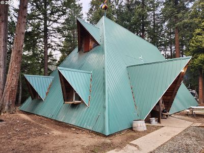 2293 Starveout Creek Rd, Azalea, OR, 97410