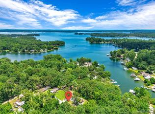 54 Pine Dr, Eclectic, AL 36024