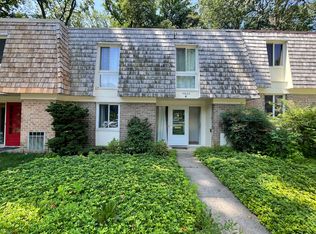 19002 Stedwick Dr, Gaithersburg, MD 20886