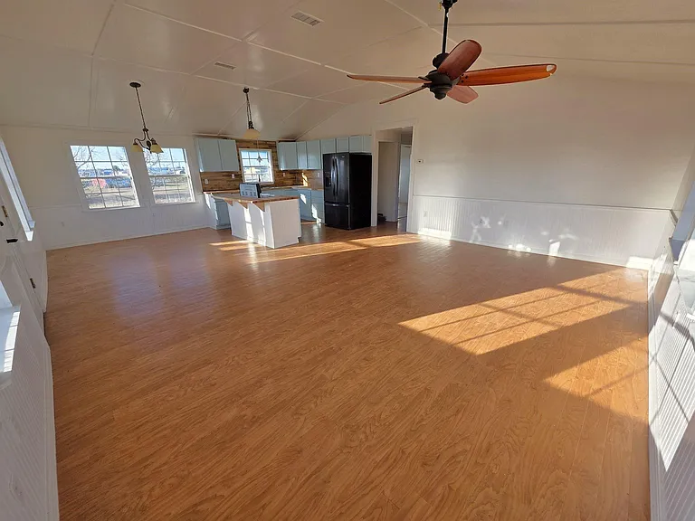 405 Blue Water Blvd — Photo 11