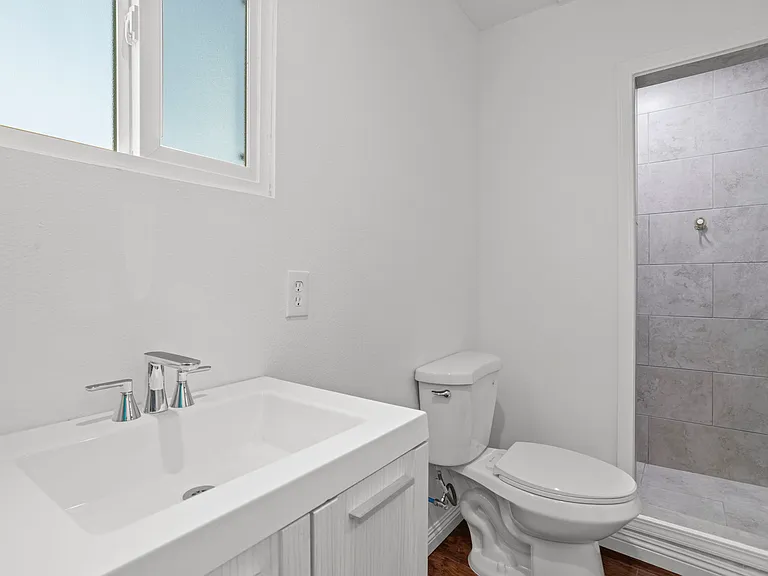 605 E Williams St #1 — Photo 9