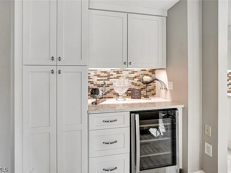 1900 Virginia Ave #103 — Photo 10