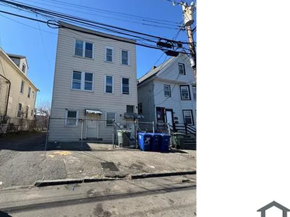 265 6th St #1, Bridgeport, CT 06607