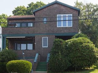 17 Milford St, Hull, MA 02045