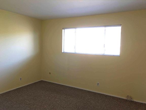 4th image of 475 Juana Ave APT 11