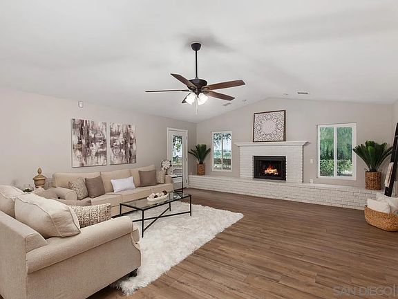 5th image of 34020 Madera De Playa