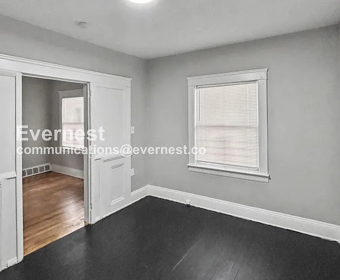 2932 E 118th St #1 — Photo 14