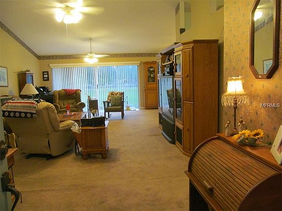 4th image of 2851 Poinciana Dr
