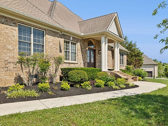 4th image of 118 Tom Walker Dr