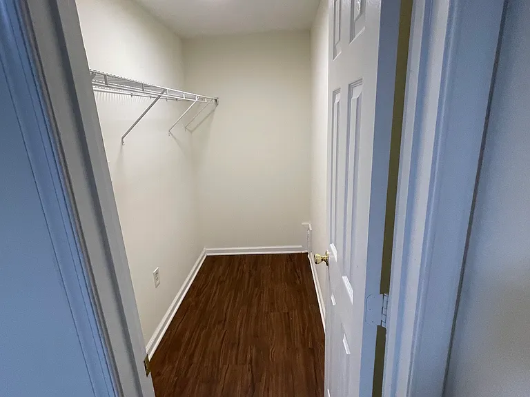 507 Stafford Glen Ct — Photo 21