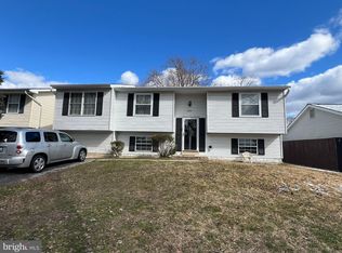 7911 Kings Bench Pl, Pasadena, MD 21122