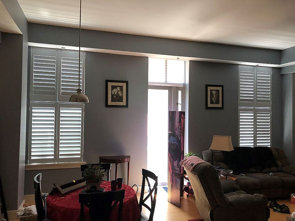 1st image of 15 W 4th St Unit 402
