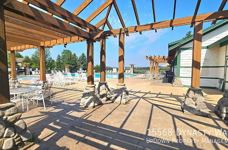 15568 Dynasty Way — Photo 24